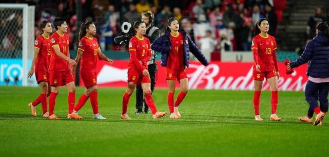 女足直播:中国VS英格兰的相关图片
