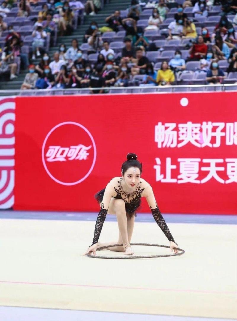 陈小纭女子艺术体操冠军的相关图片